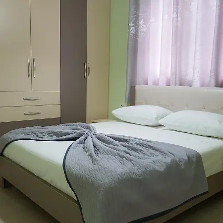 Apartment Arkler
